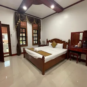 Phailin 3*, Luang Prabang Laos